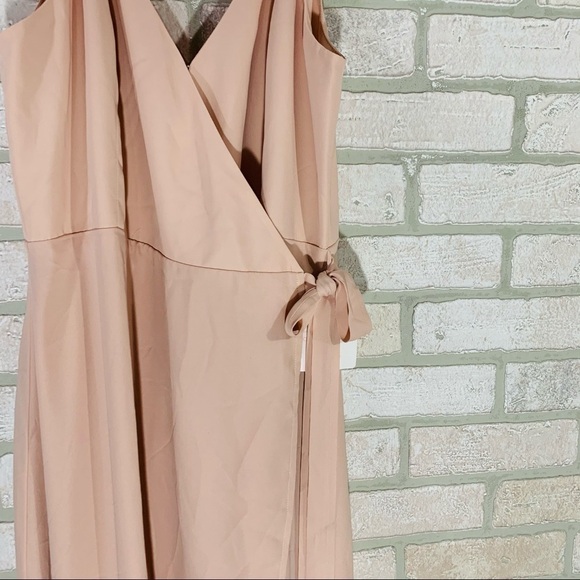 Show me Your MuMu NWT Mariah Wrap Dress - Picture 9 of 15